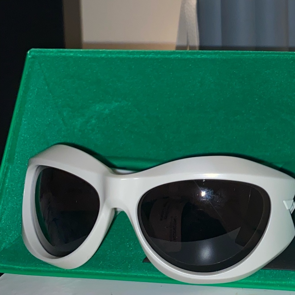 Bottega sunniesss